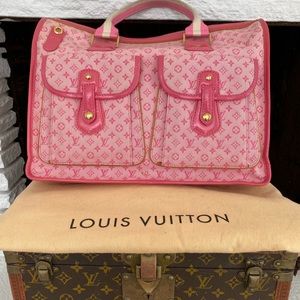 RARE LOUIS VUITTON Pink Monogram Canvas Messenger